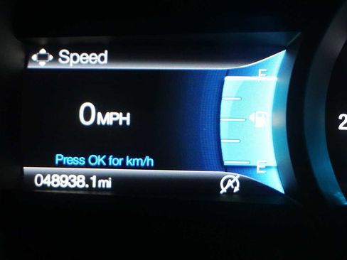 Used 2023 Ford Edge SEL image 25