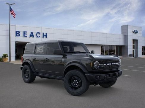 New 2026 Ford Bronco Big Bend w/ Black Diamond Package AWD/4WD image 7