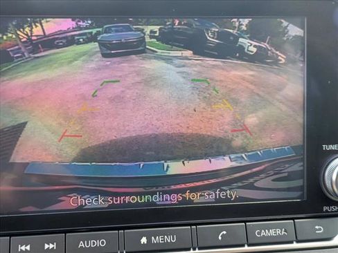 Used 2021 Nissan Altima 2.5 SV FWD image 14