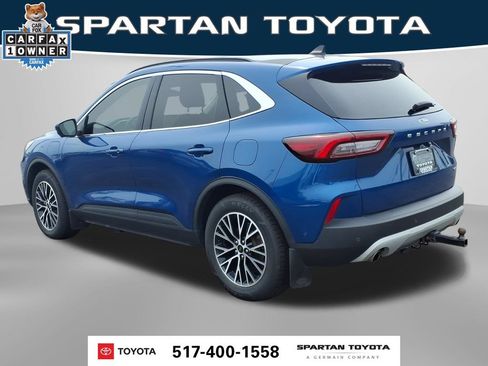 Used 2023 Ford Escape SE w/ PHEV Premium Package FWD image 10