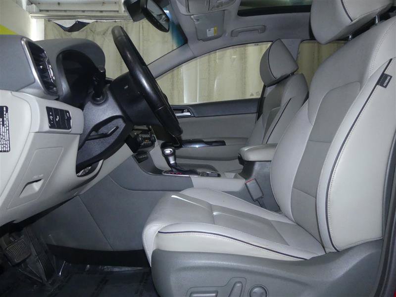 Used 2019 Kia Sportage EX w/ EX Premium Package AWD/4WD image 22