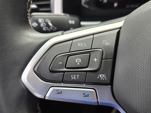 Used 2023 Volkswagen Atlas SEL image 29