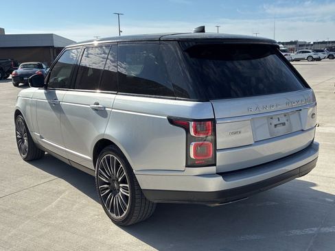 Used 2018 Land Rover Range Rover HSE image 4