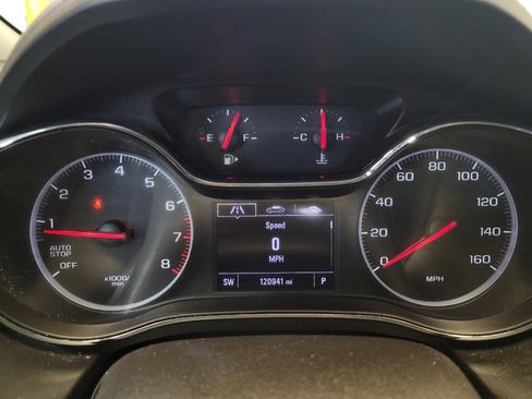 Used 2019 Chevrolet Cruze LT w/ Convenience Package FWD image 23