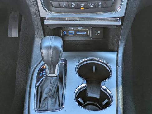 Certified 2017 Jeep Grand Cherokee Altitude RWD image 15