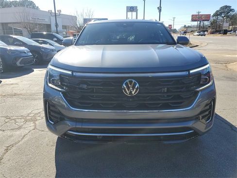Used 2024 Volkswagen Atlas Cross Sport SEL Premium R-Line image 2