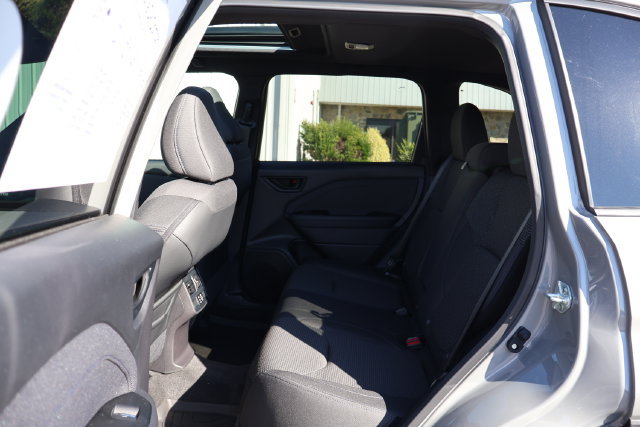 New 2026 Subaru Forester Premium AWD/4WD image 17