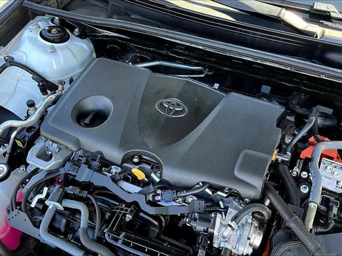 Used 2025 Toyota Camry LE image 30
