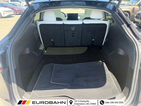 Used 2024 Tesla Model Y Long Range AWD/4WD image 31
