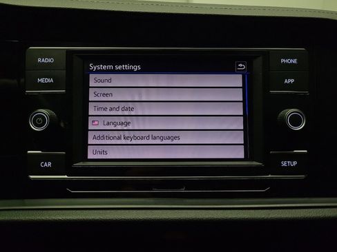 Used 2019 Volkswagen Jetta S w/ Driver Assistance Package image 25