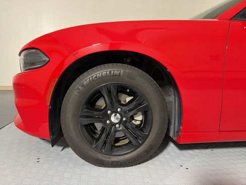 Used 2023 Dodge Charger SXT RWD image 10