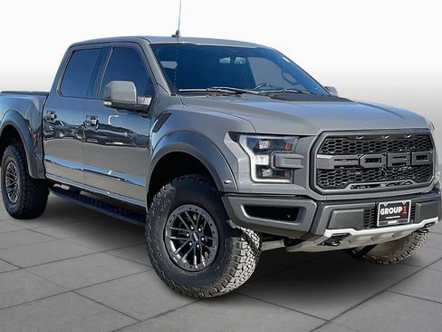 Used 2020 Ford F150 Raptor w/ Equipment Group 802A Luxury image 2