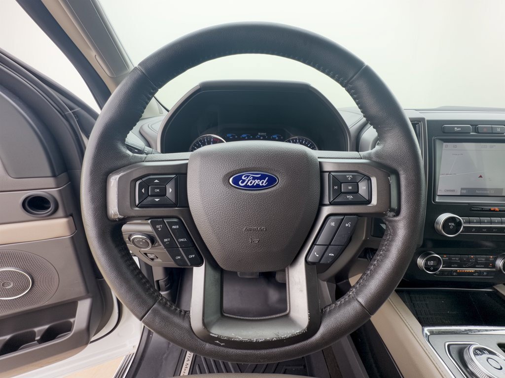 Used 2020 Ford Expedition XLT w/ Equipment Group 202A RWD image 10