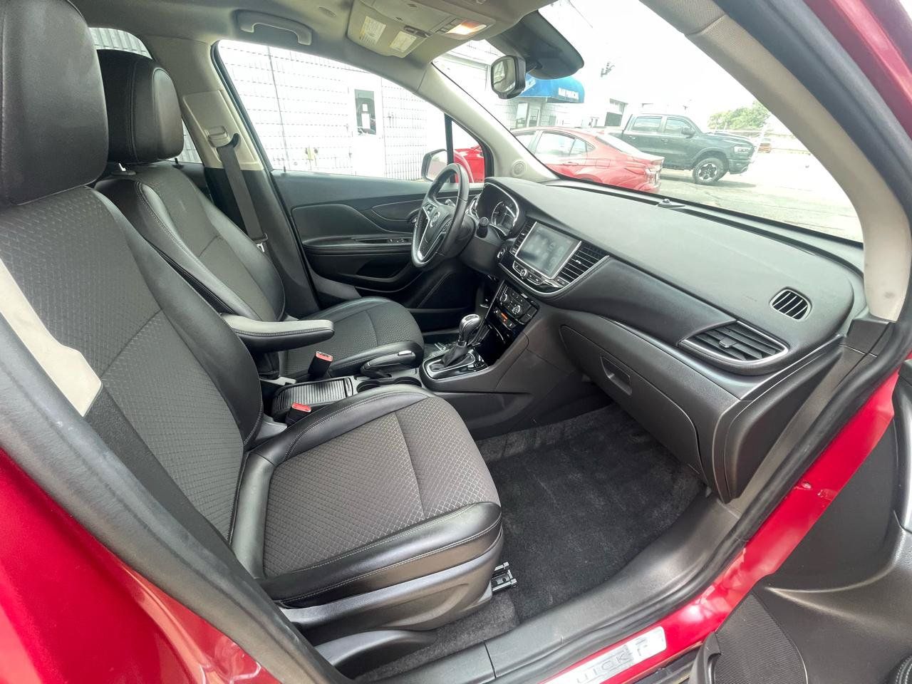Used 2019 Buick Encore Preferred FWD image 17