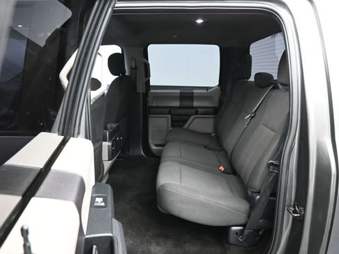 Used 2018 Ford F150 XL w/ Equipment Group 101A Mid RWD image 11