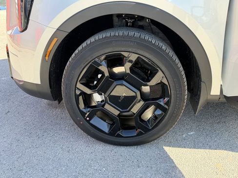 New 2026 Kia Sorento X-Line EX image 30