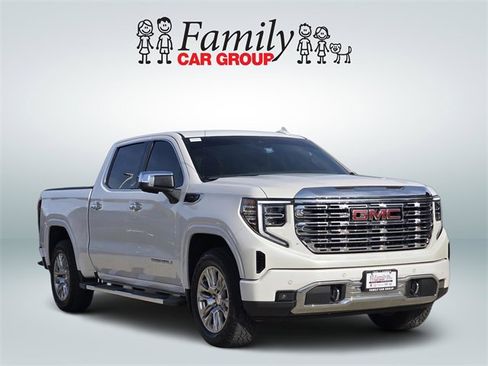 Used 2023 GMC Sierra 1500 Denali image 2