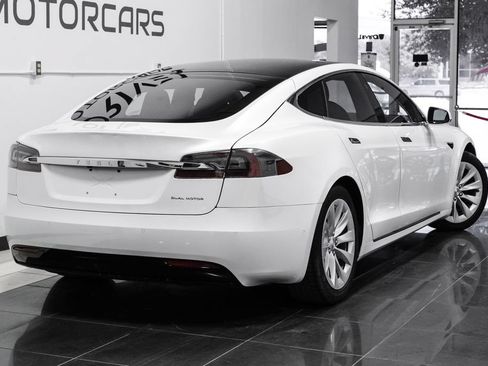 Used 2020 Tesla Model S Long Range AWD/4WD image 6