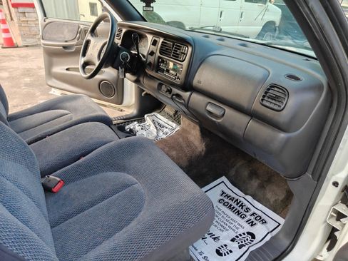 Used 1997 Dodge Dakota 2WD Club Cab image 6