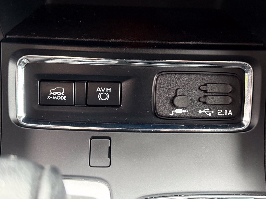 Used 2021 Subaru Ascent Premium w/ Convenience Package AWD/4WD image 30