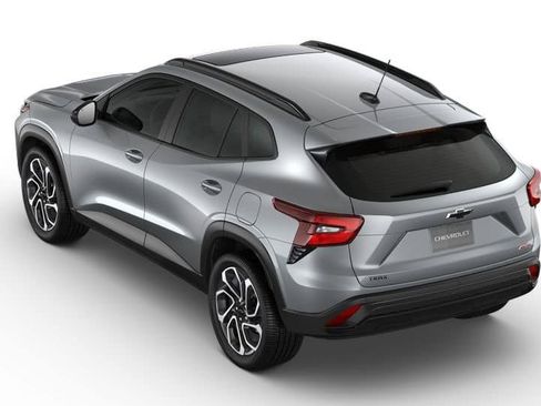 New 2026 Chevrolet Trax RS w/ Sunroof Package FWD image 35