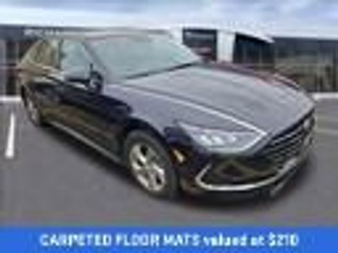 Used 2023 Hyundai Sonata SE image 2