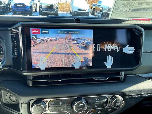 New 2026 Jeep Gladiator Mojave image 22