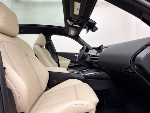 New 2026 BMW X3 xDrive30i w/ Premium Package AWD/4WD image 29