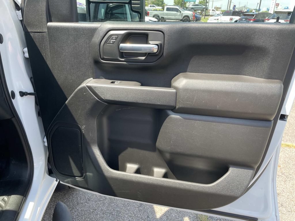 Used 2021 Chevrolet Silverado 2500 W/T w/ WT Convenience Package AWD/4WD image 15