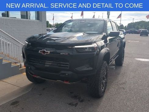 Certified 2024 Chevrolet Colorado ZR2 AWD/4WD image 1
