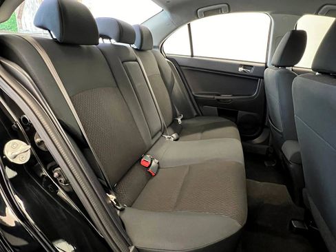 Used 2016 Mitsubishi Lancer AWD Sedan image 14