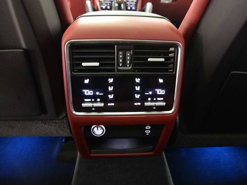 Certified 2023 BMW M5 w/ Executive Package AWD/4WD image 9
