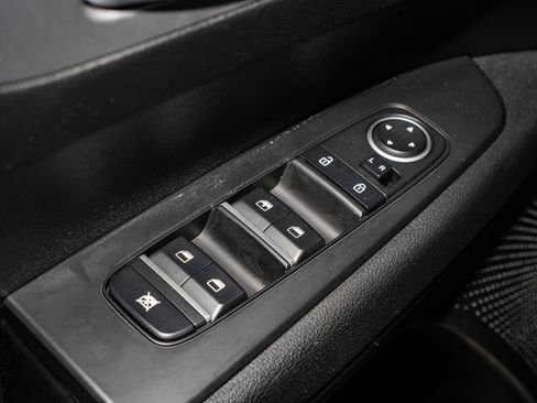 Used 2023 Kia Forte LXS image 25