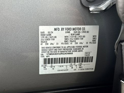 Used 2024 Ford Explorer XLT w/ Equipment Group 202A image 31