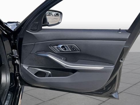 Used 2026 BMW 330i Sedan RWD image 25