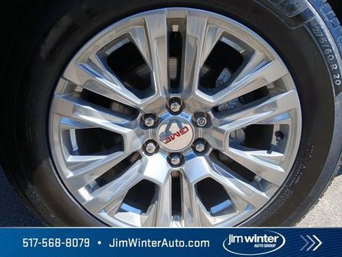 Used 2023 GMC Sierra 1500 Denali AWD/4WD image 3