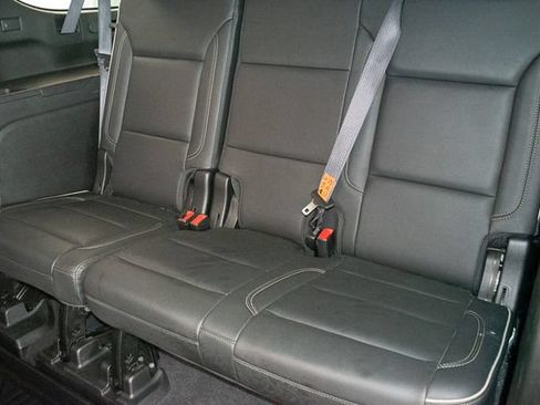Used 2021 GMC Yukon XL SLT w/ SLT Luxury Plus Package RWD image 20