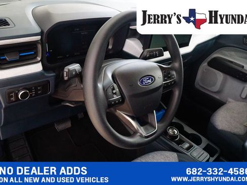 Used 2025 Ford Maverick XLT FWD image 19
