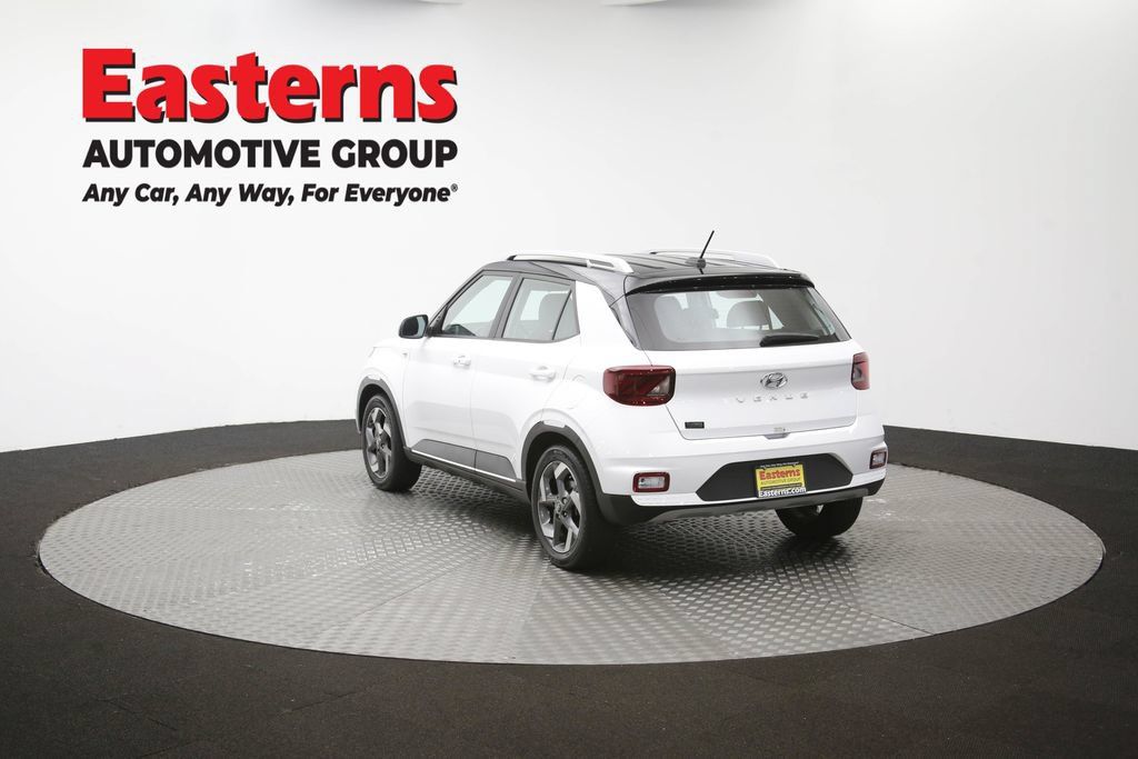 Used 2025 Hyundai Venue Limited FWD image 64