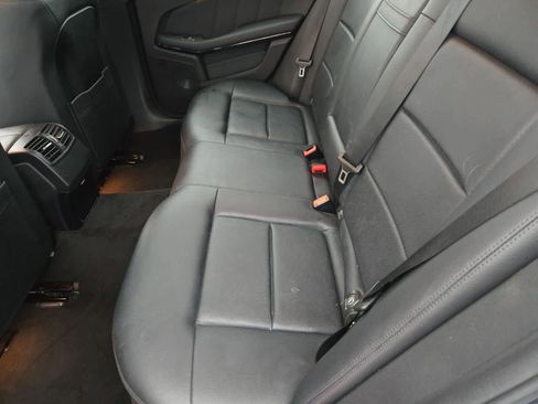 Used 2011 Mercedes-Benz E 350 Sedan image 18