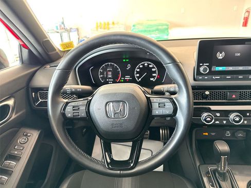 Used 2023 Honda Civic Sport image 11