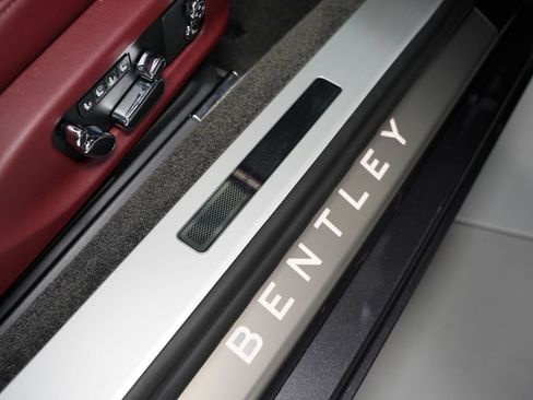 Used 2021 Bentley Continental GT V8 AWD/4WD image 47