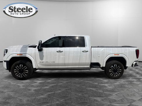 Certified 2024 GMC Sierra 2500 Denali Ultimate w/ Max Trailering Package AWD/4WD image 2