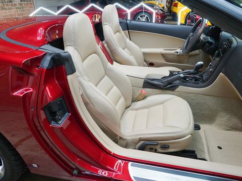 Used 2008 Chevrolet Corvette Convertible RWD image 50