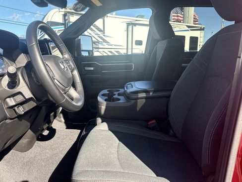 Used 2024 RAM 2500 Big Horn w/ Night Edition image 15