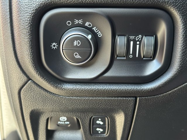 Used 2025 RAM 1500 Rebel w/ Rebel Level 1 Equipment Group AWD/4WD image 25