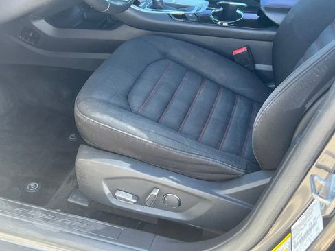Used 2016 Ford Fusion SE FWD image 23