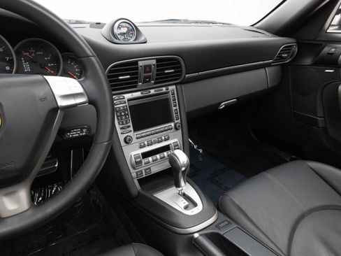 Used 2006 Porsche 911 Carrera RWD image 28