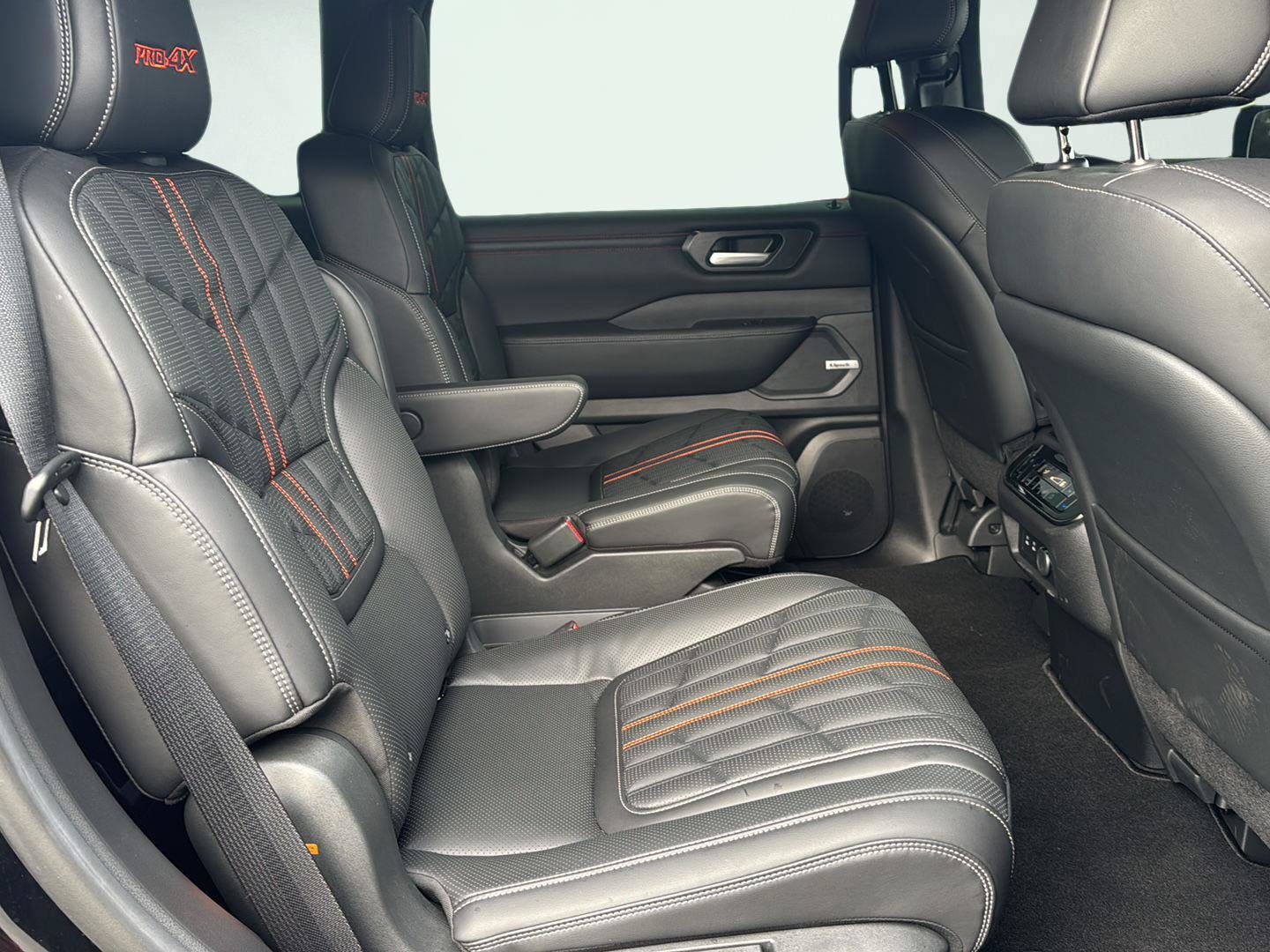 New 2026 Nissan Armada PRO-4X AWD/4WD image 29