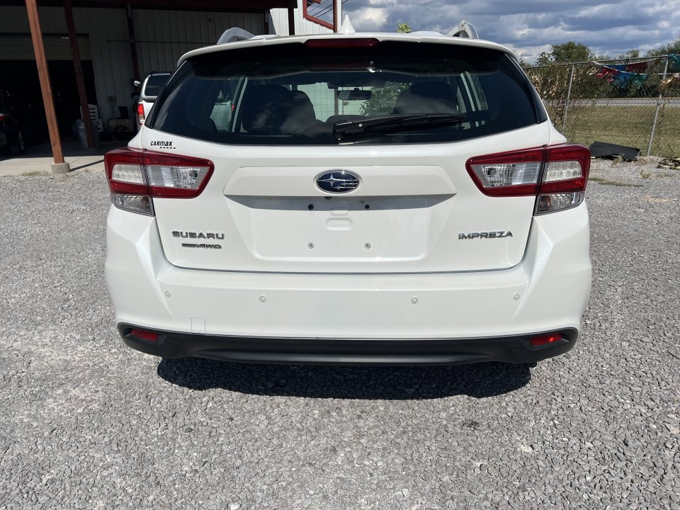 Used 2018 Subaru Impreza 2.0i Limited AWD/4WD image 6